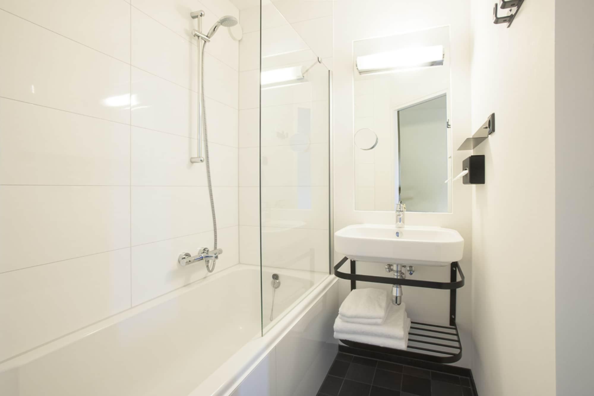 Hotel The Dutch Maastricht 3*